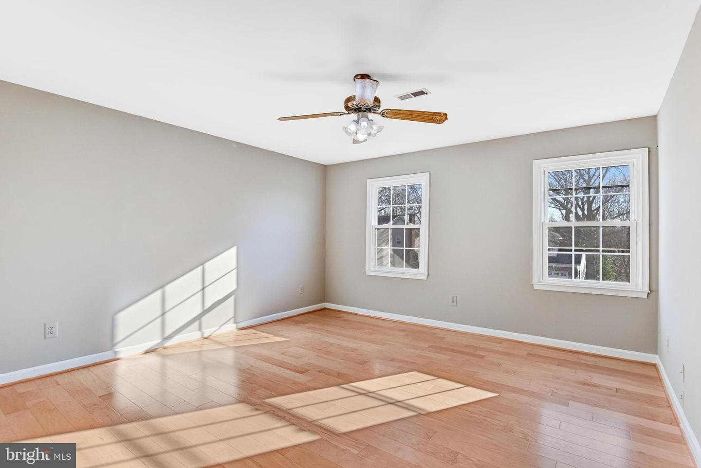 13910 Stonefield Lane photo 34