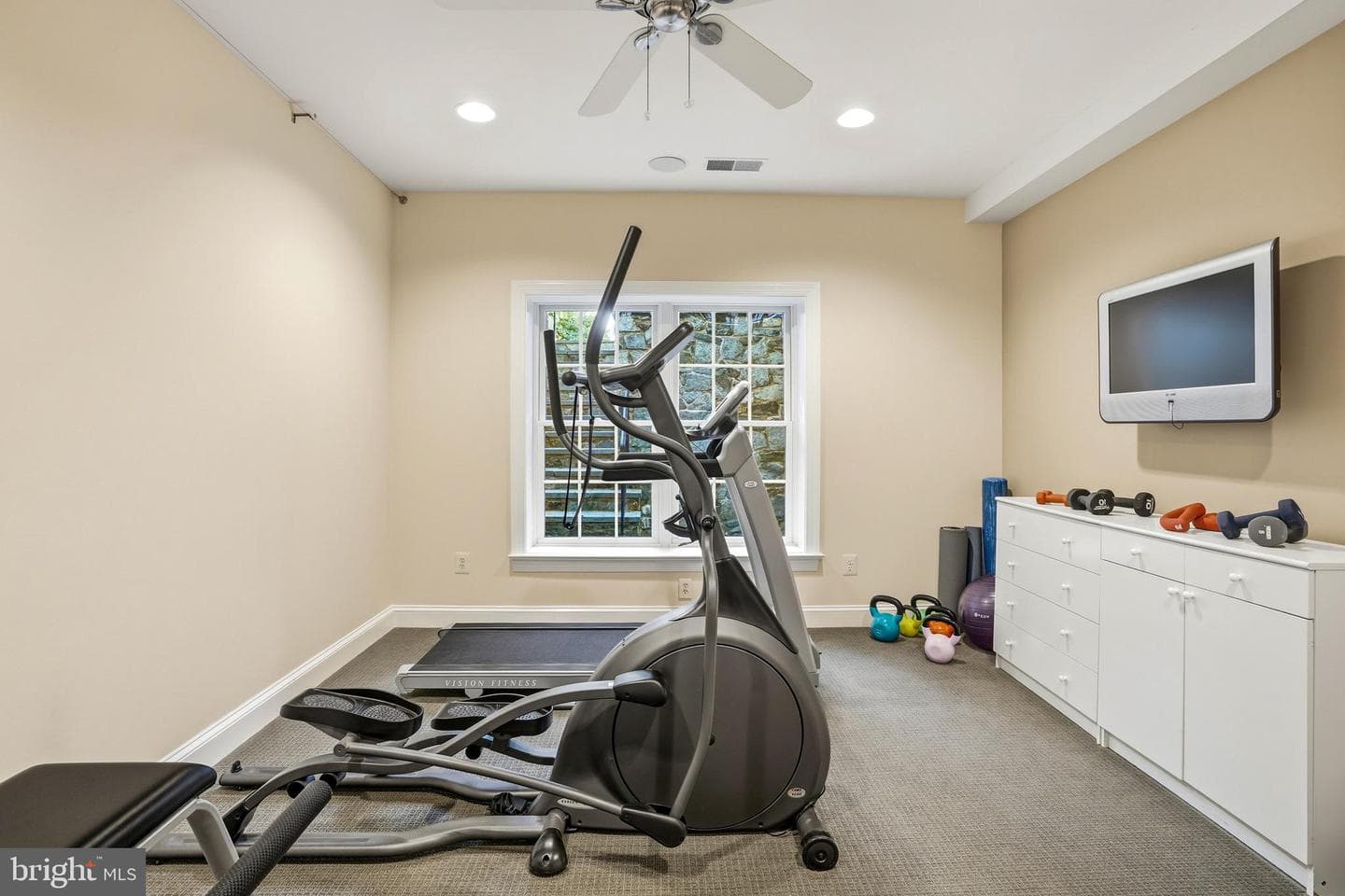 1490 Lily Loch Way photo 43