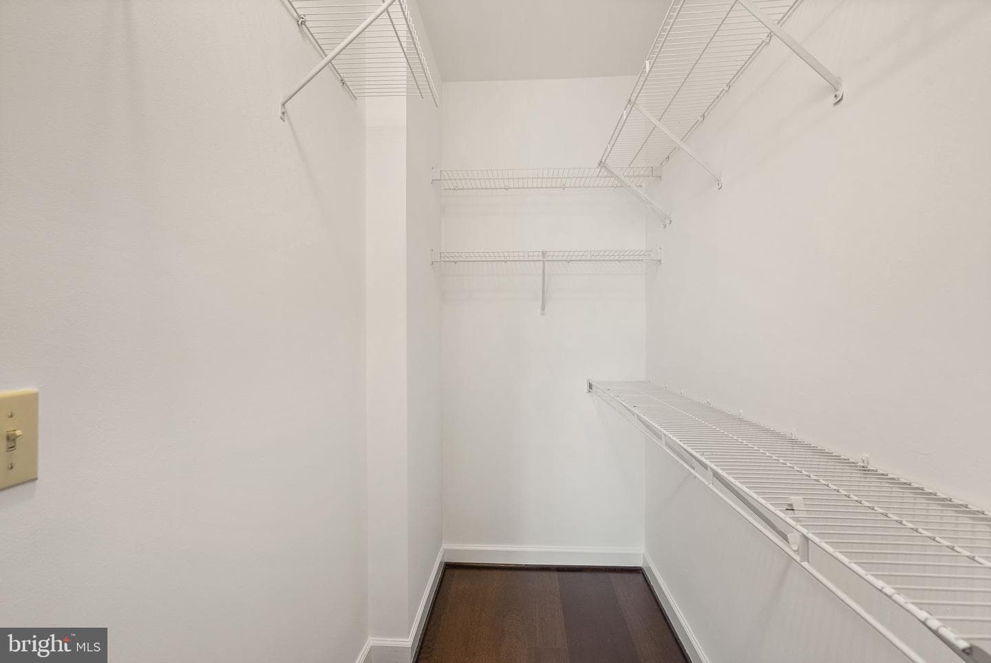 1625 International Drive #305 photo 32