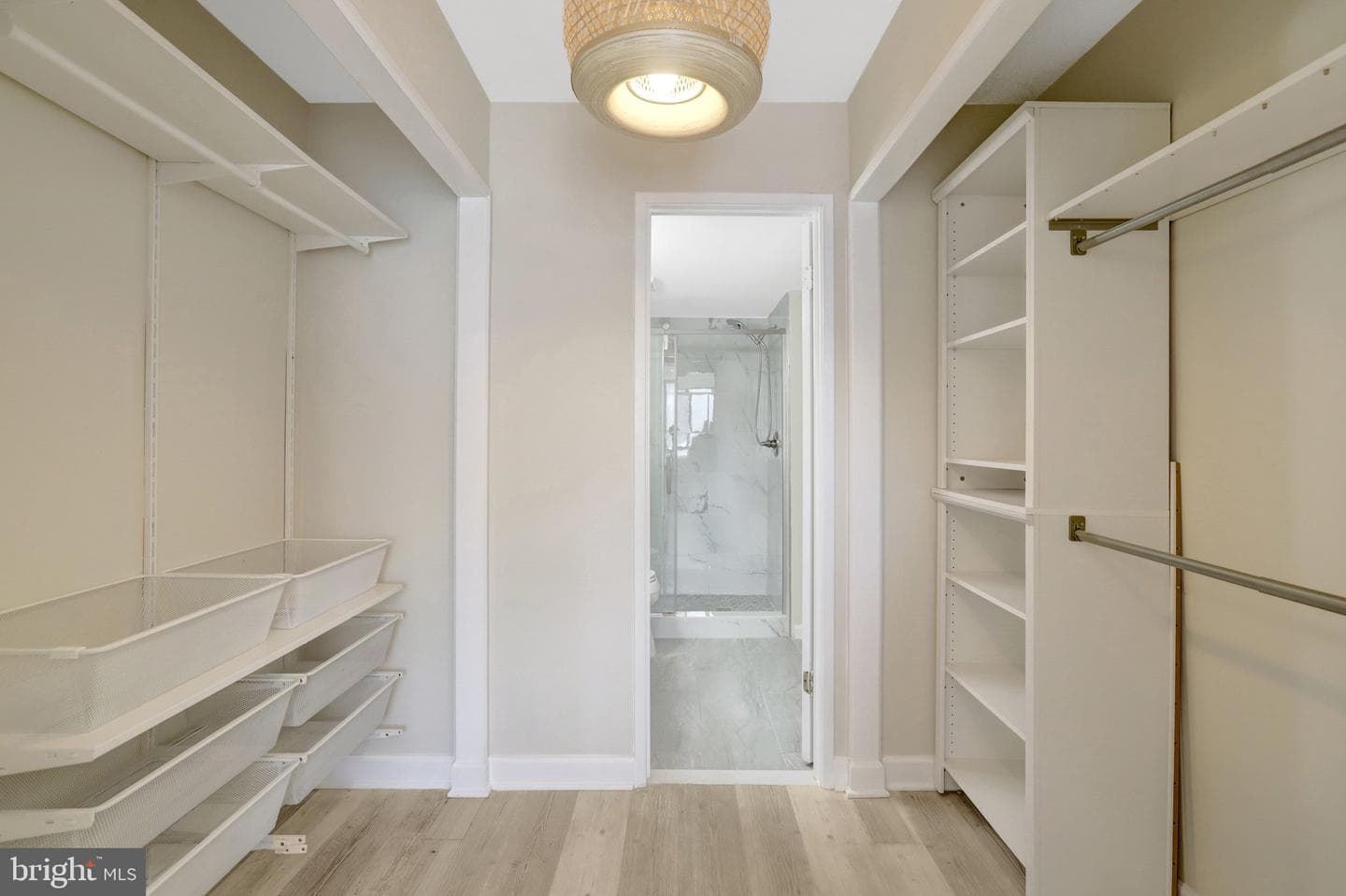 7800 Dassett Court #204 photo 23