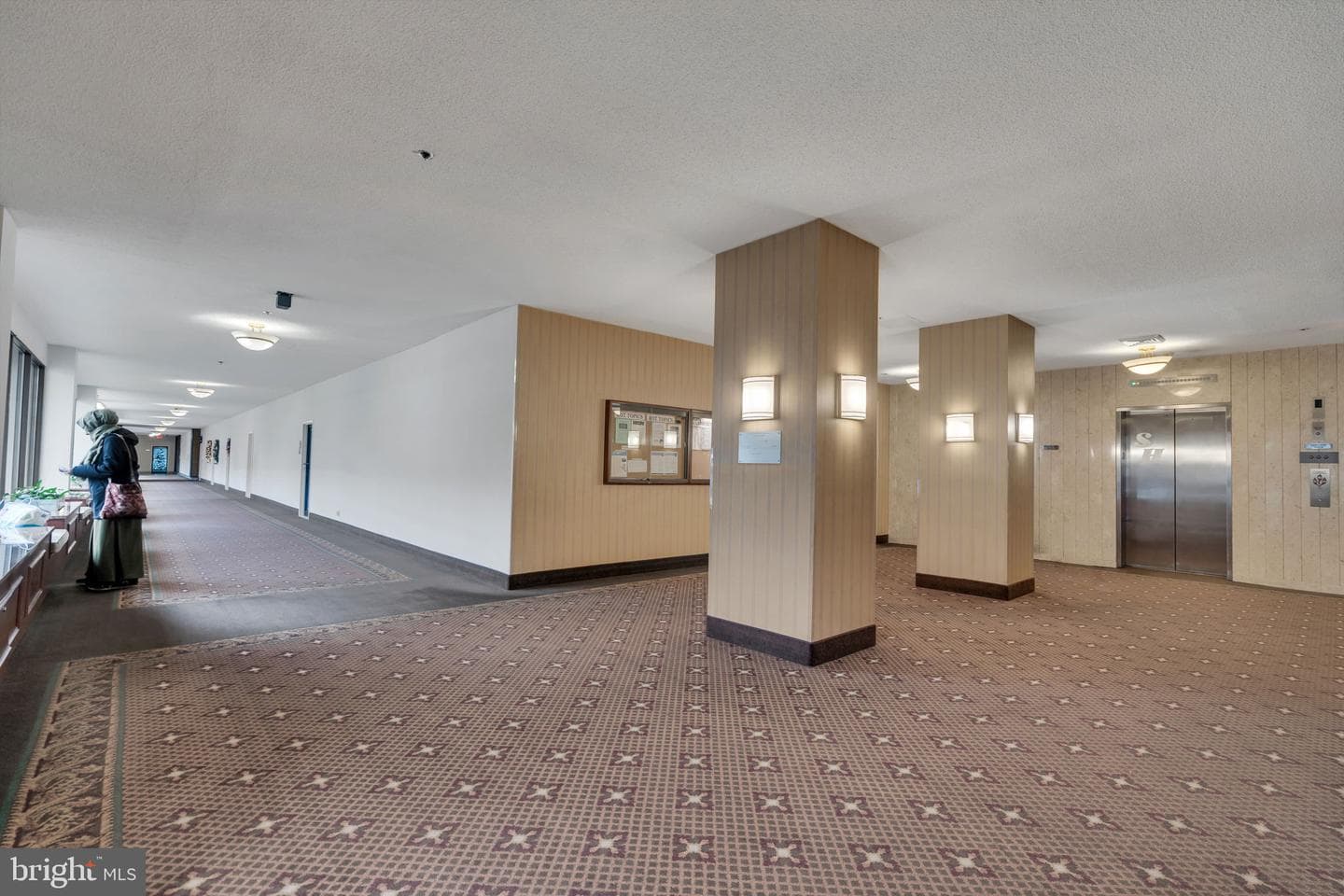 3713 S George Mason Drive #1109 photo 9