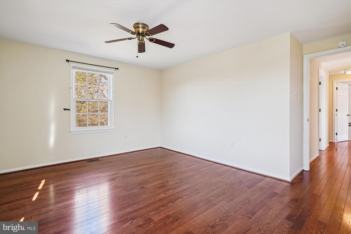 12179 Queens Brigade Drive photo 28