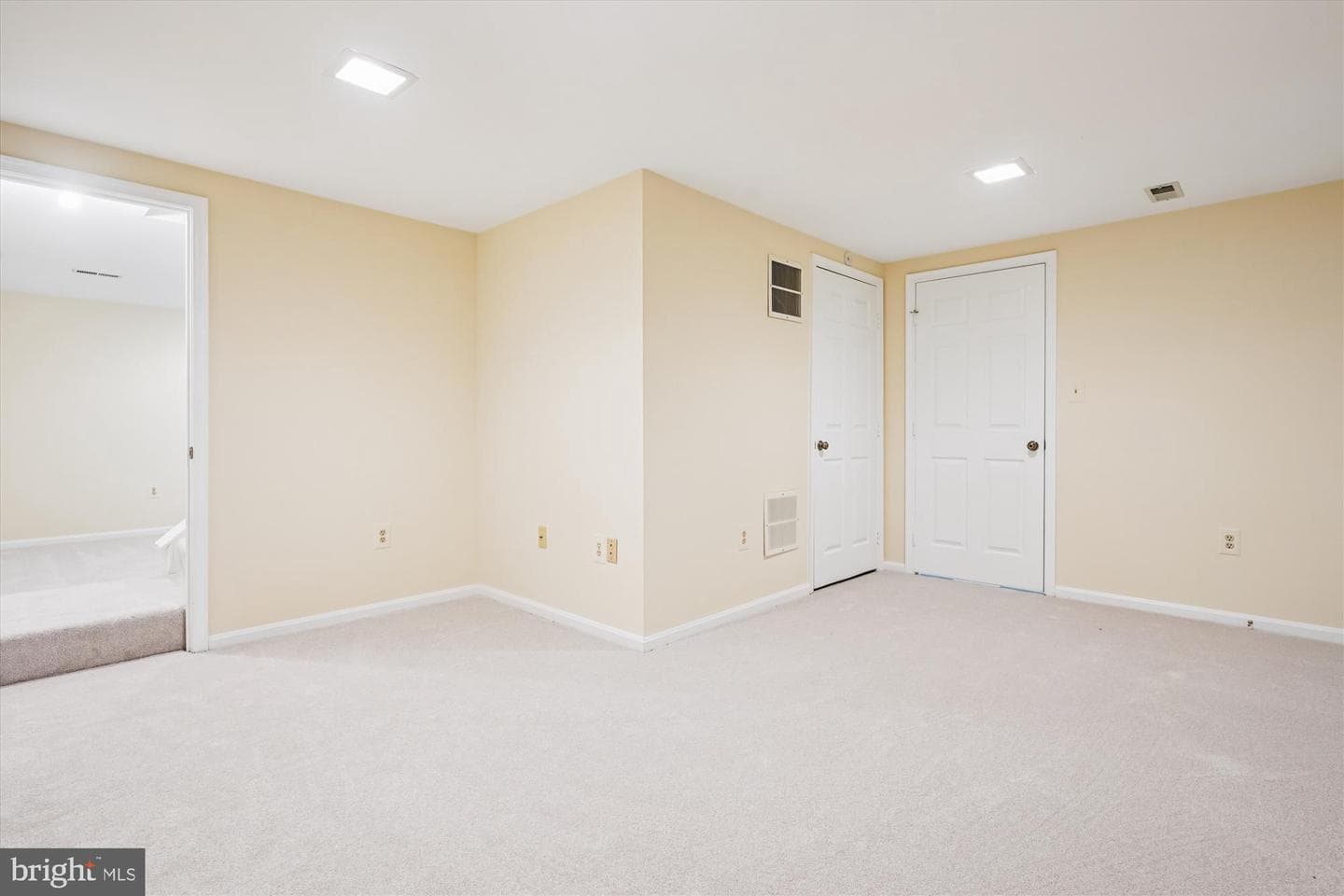 12179 Queens Brigade Drive photo 41