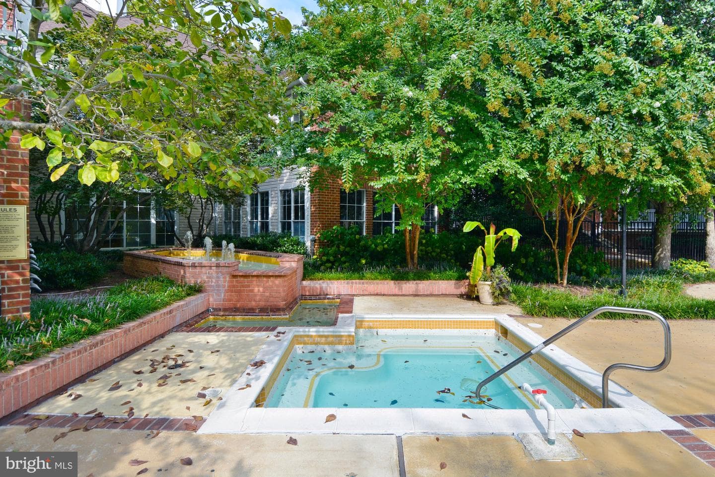 1536 Lincoln Way #101 photo 39