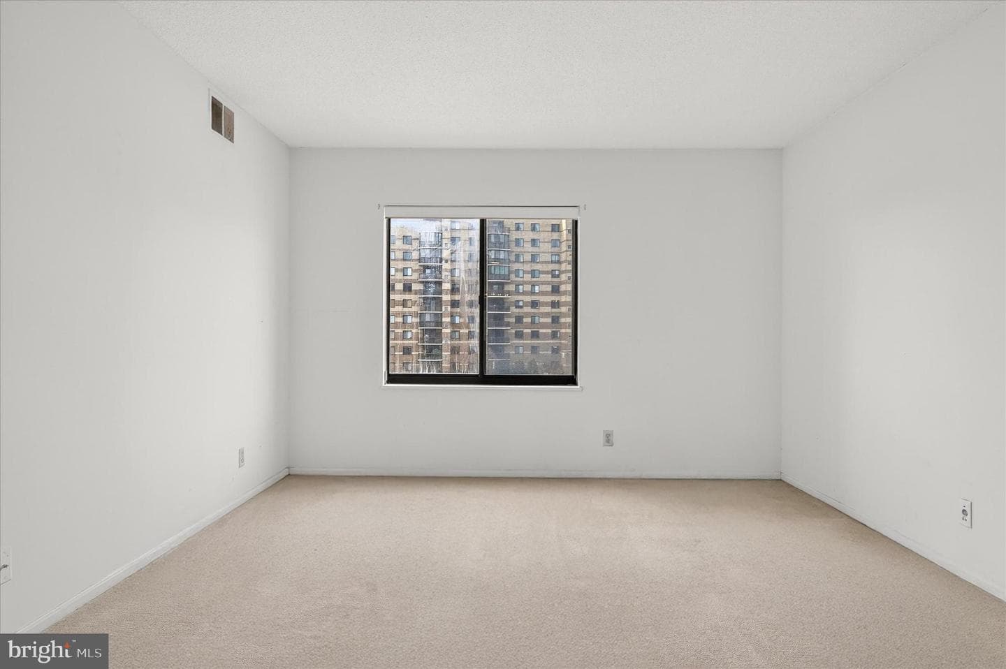 8380 Greensboro Drive #525 photo 12