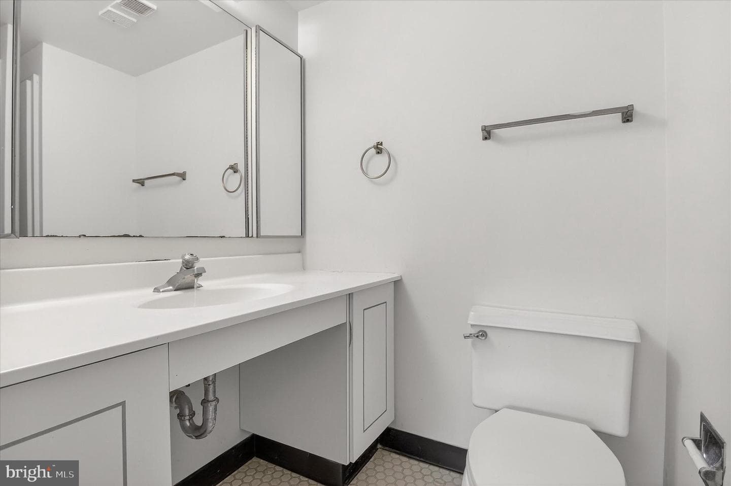 8380 Greensboro Drive #525 photo 14