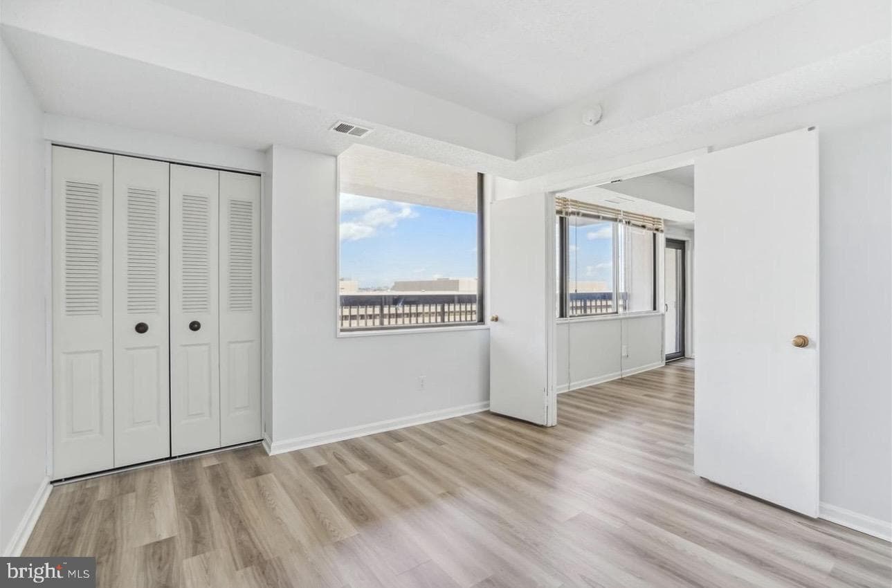 3713 S George Mason Dr # 1506 photo 12