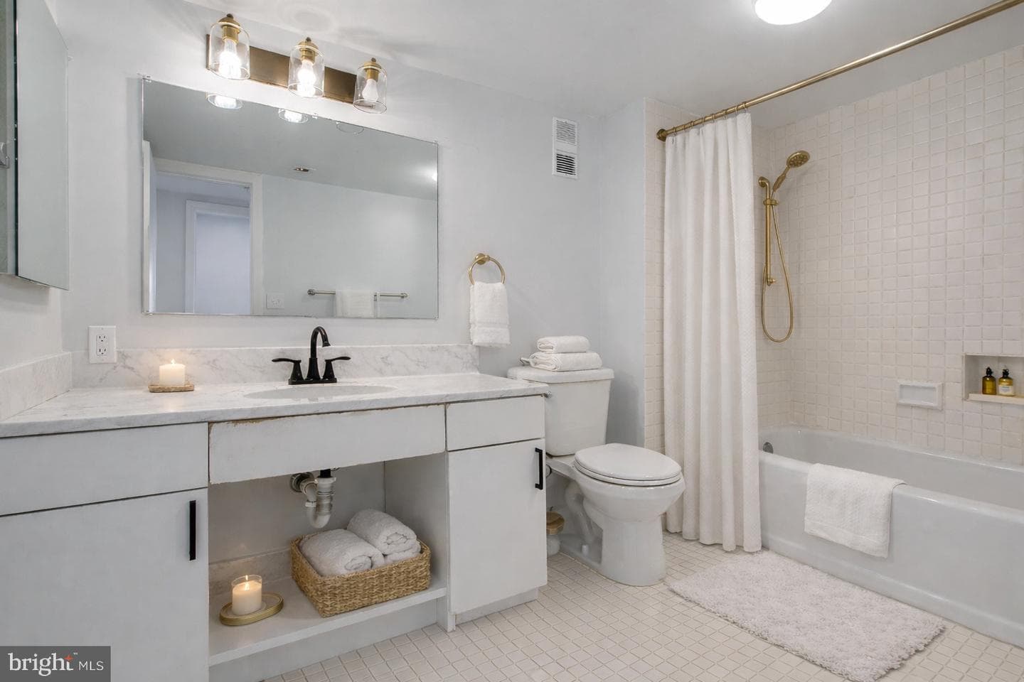 3713 S George Mason Dr # 1506 photo 18