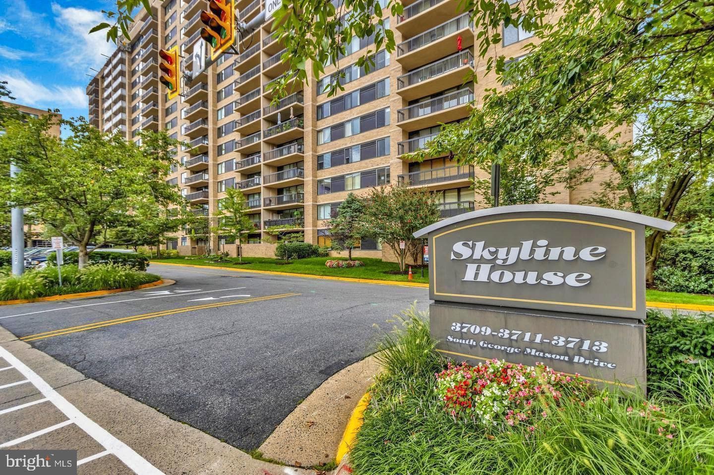 3713 S George Mason Dr # 1506 photo 20