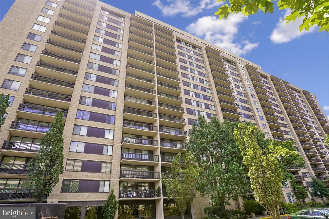 3713 S George Mason Dr # 1506 photo 21