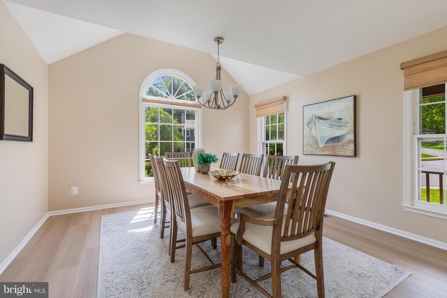8051 Oak Hollow Lane photo 18