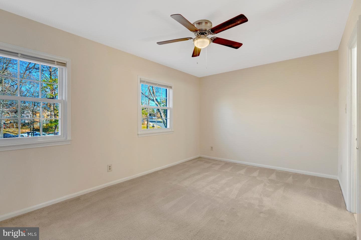 6306 Paddington Lane photo 13