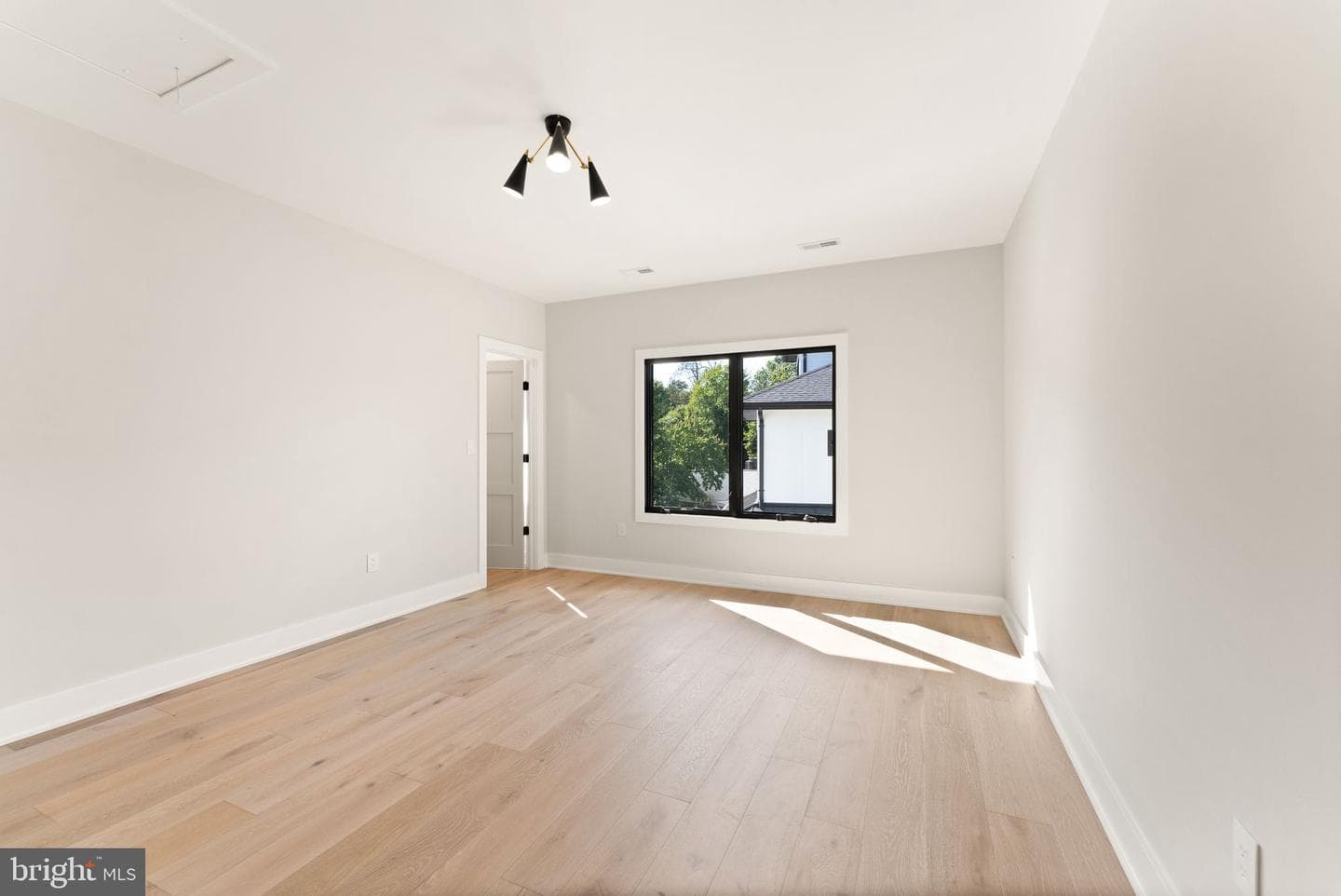 1710 Dalewood Place photo 47