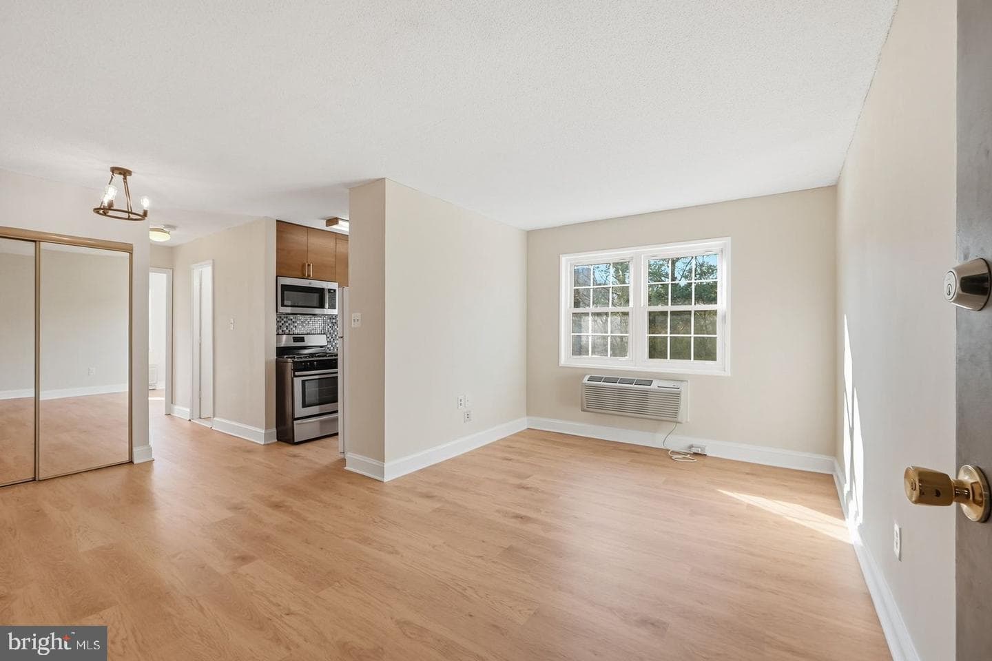 2239 Farrington Avenue #05-302 photo 13