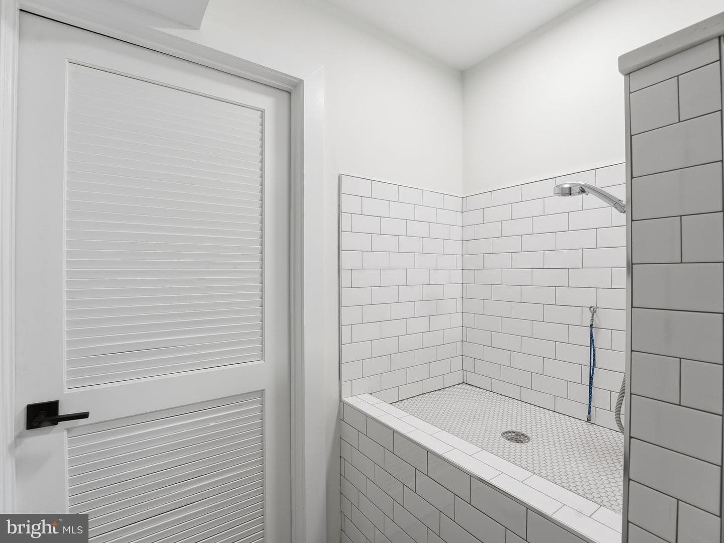 8503 Jeffersonian Court photo 32