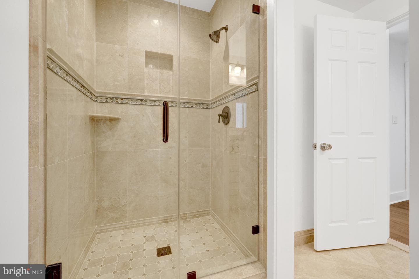 9982 Blackberry Lane photo 18