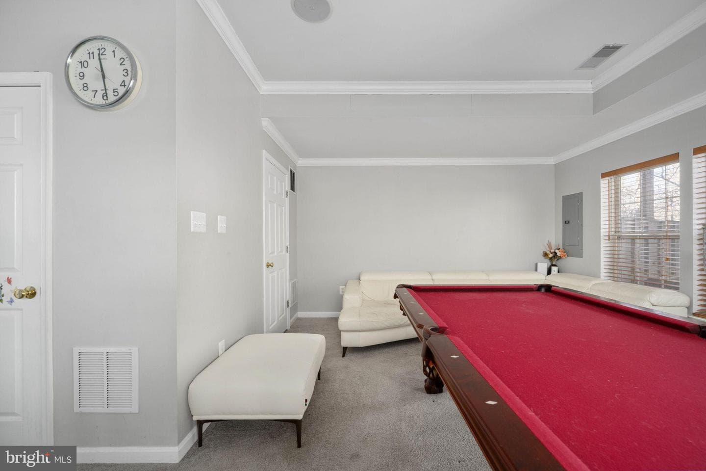8593 Wyngate Manor Court photo 32
