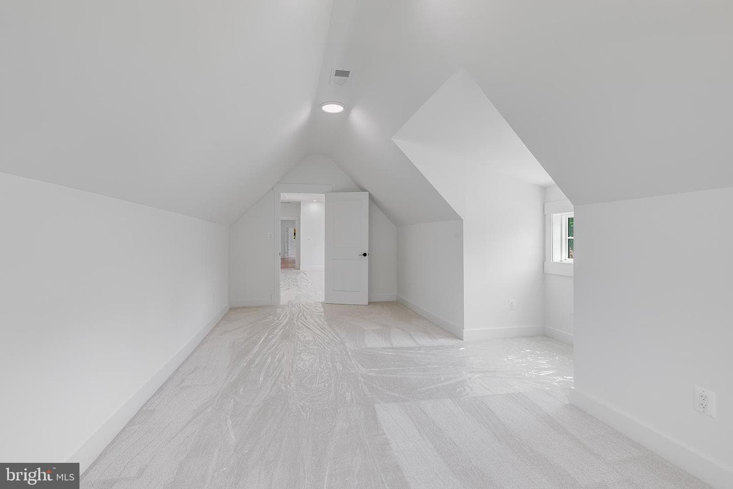 2817 Derek Road photo 29