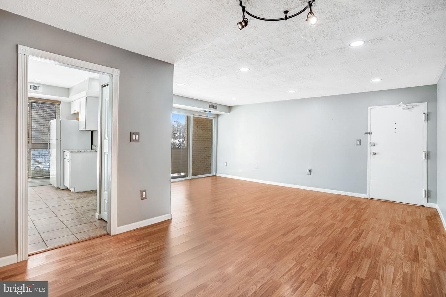 5612 Bloomfield Drive #204 photo 10