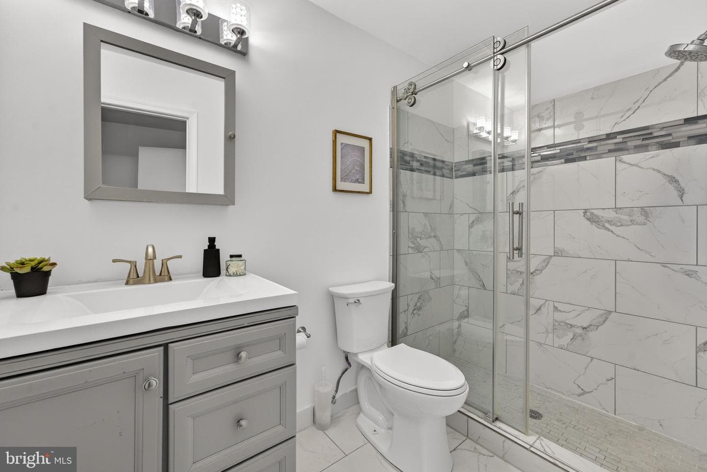 7113 Penguin Place photo 32