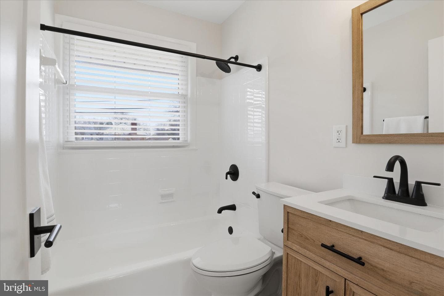 14801 Carlbern Drive photo 12