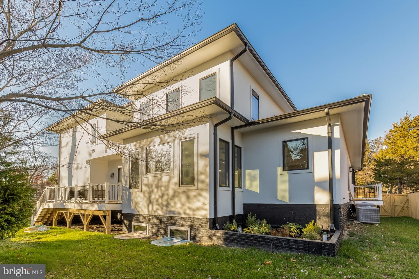 6935 Southridge Drive photo 40