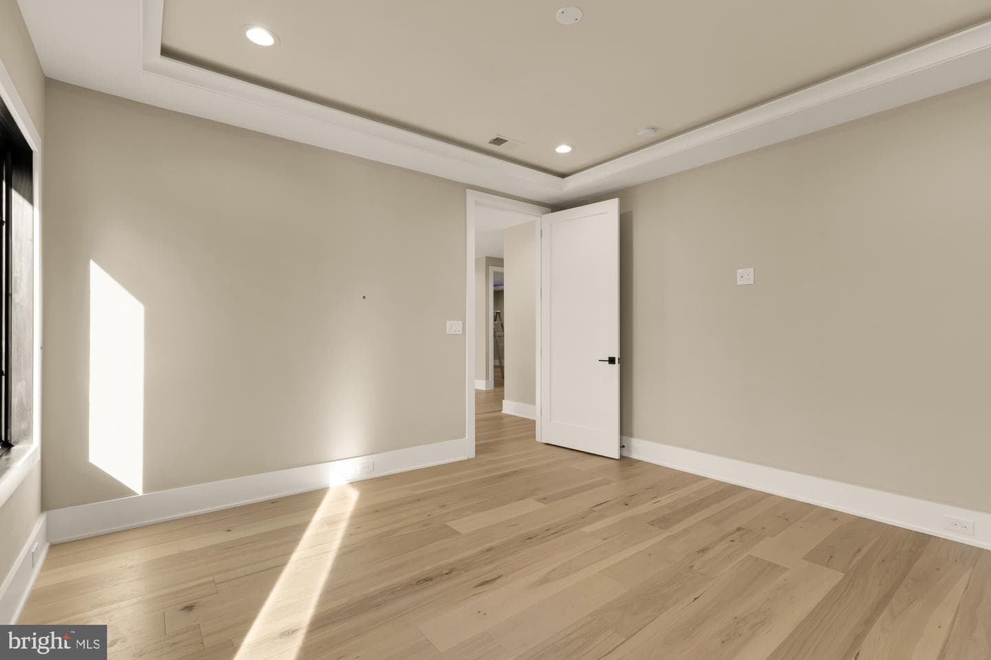 6935 Southridge Drive photo 48