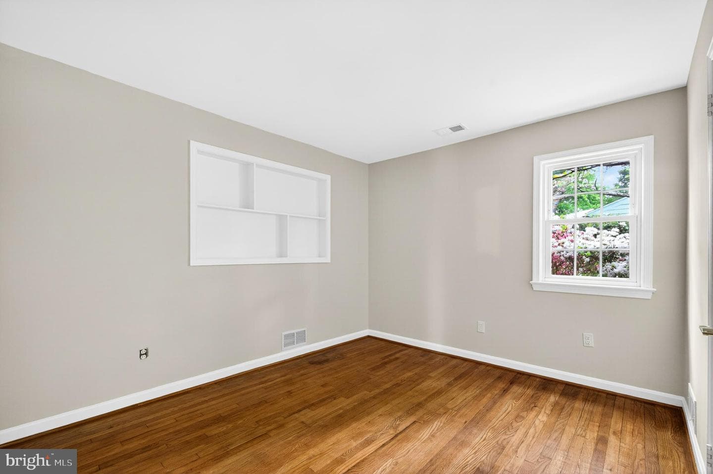 7909 Fairfax Road photo 30