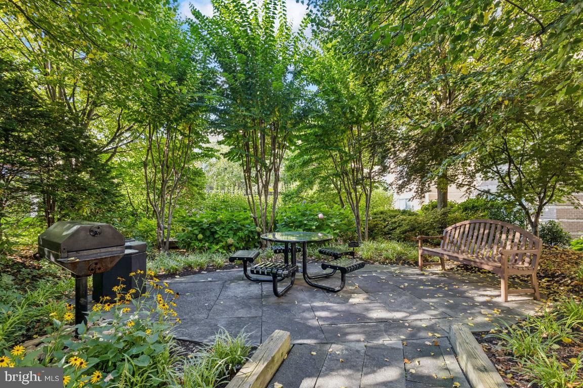 12000 Market Street #151 photo 52