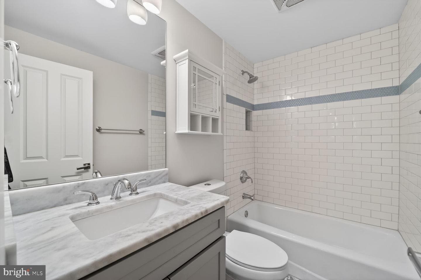 8113 Wellington Road photo 50
