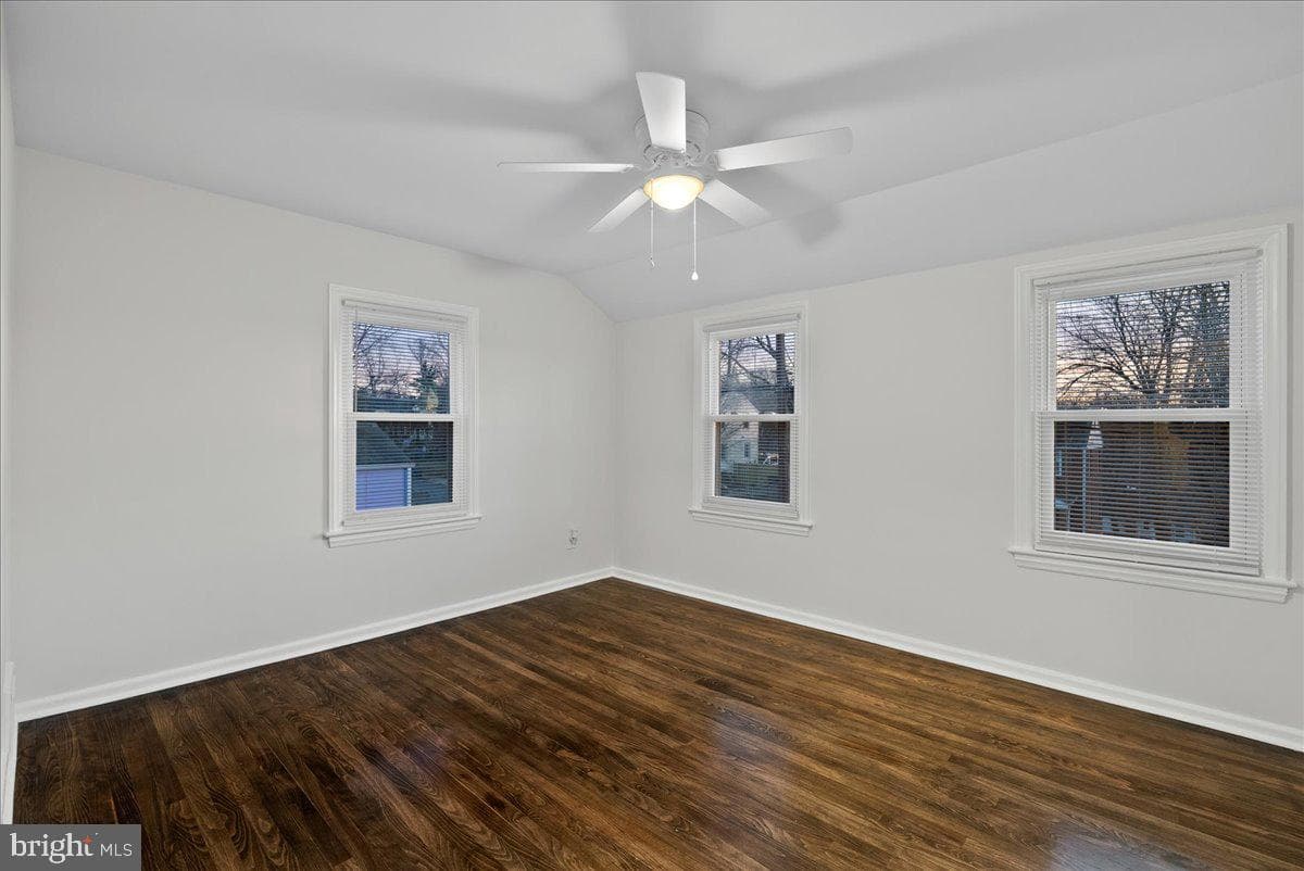 2716 Jefferson Drive photo 14