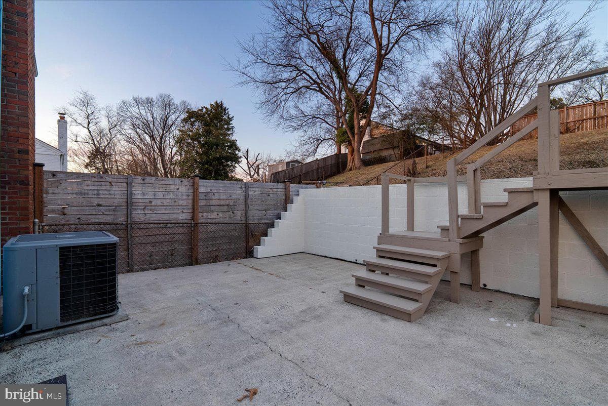 2716 Jefferson Drive photo 20