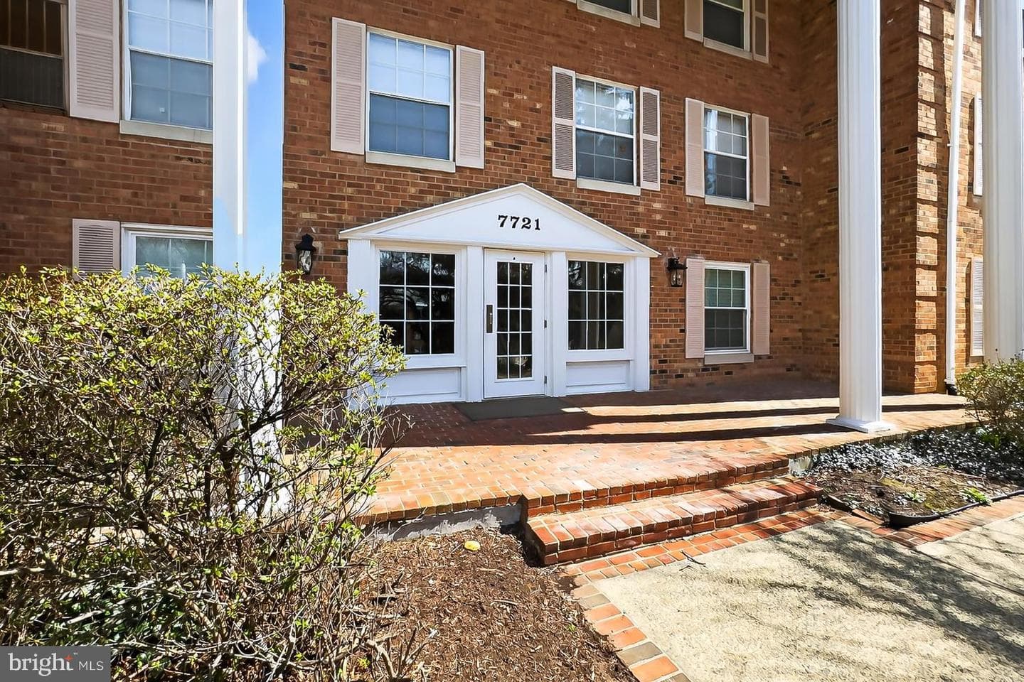 7721 Tremayne Place #215 photo 8