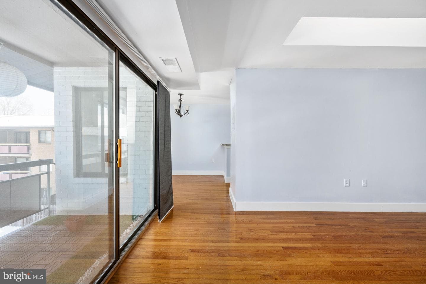 2844 Dover Lane #302 photo 34