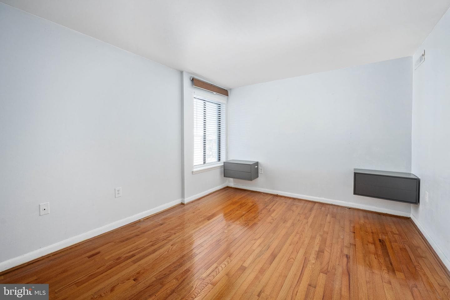 2844 Dover Lane #302 photo 43
