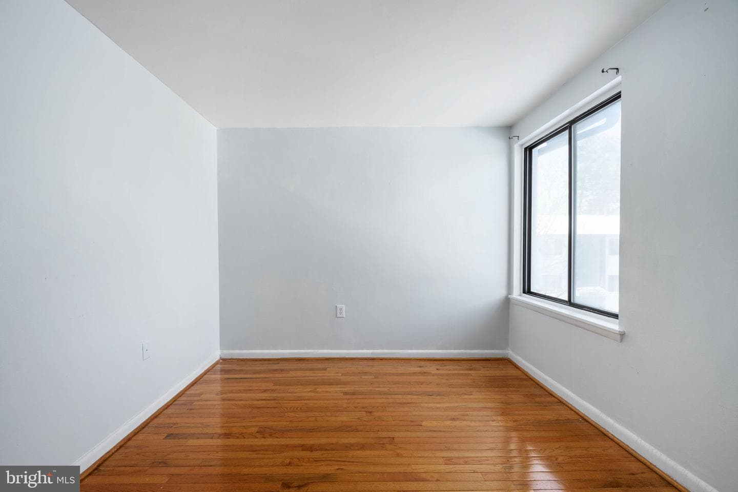2844 Dover Lane #302 photo 51