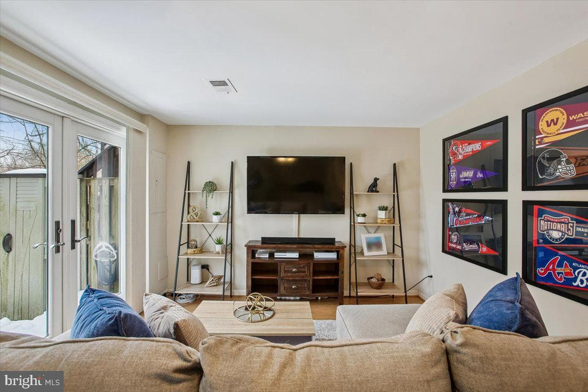 2909 Everleigh Way photo 27