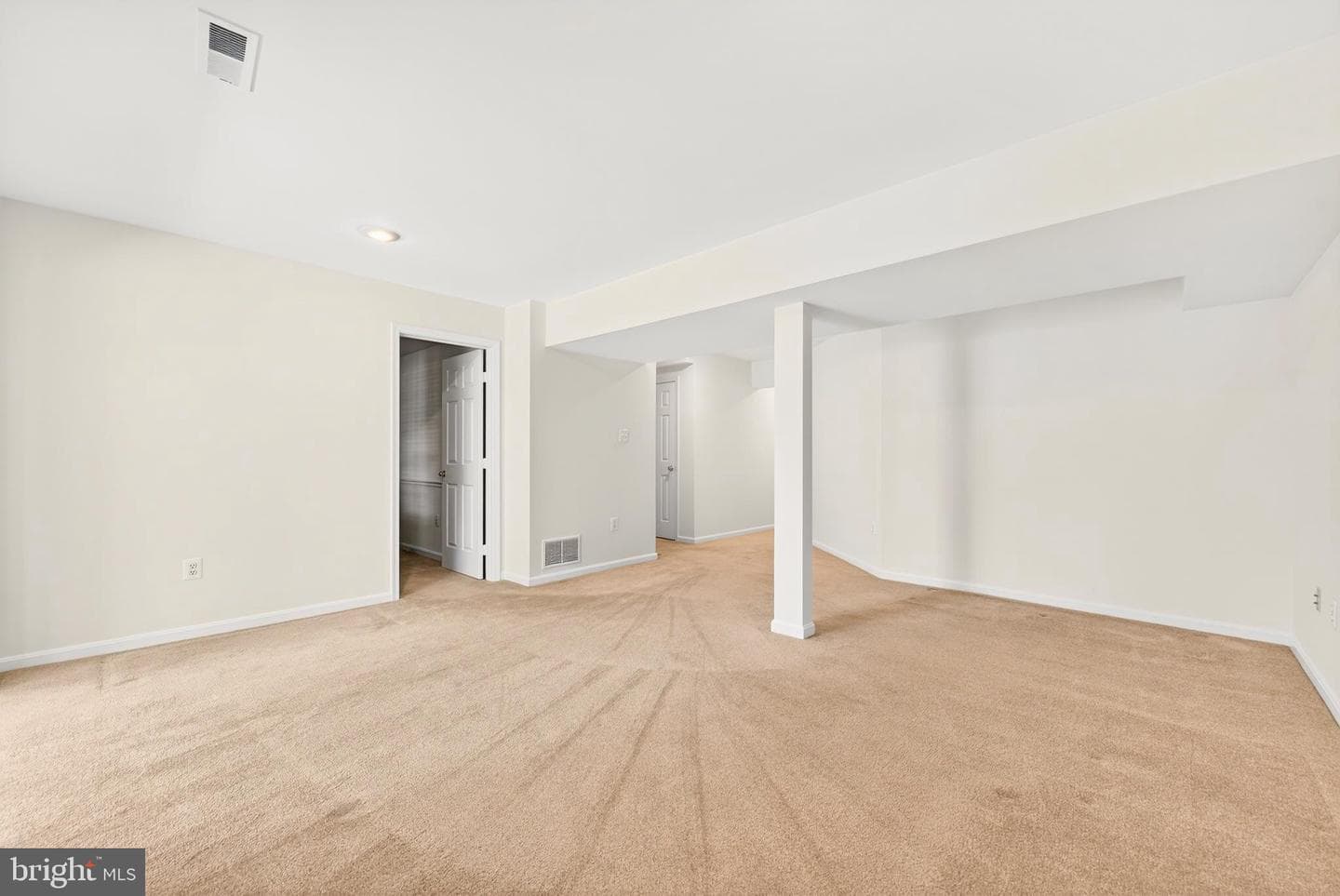 1273 Lamplighter Way photo 32