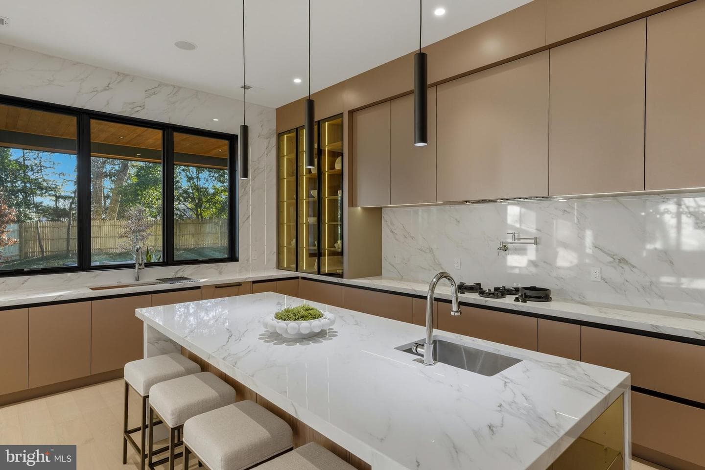 7103 Westbury Road photo 27