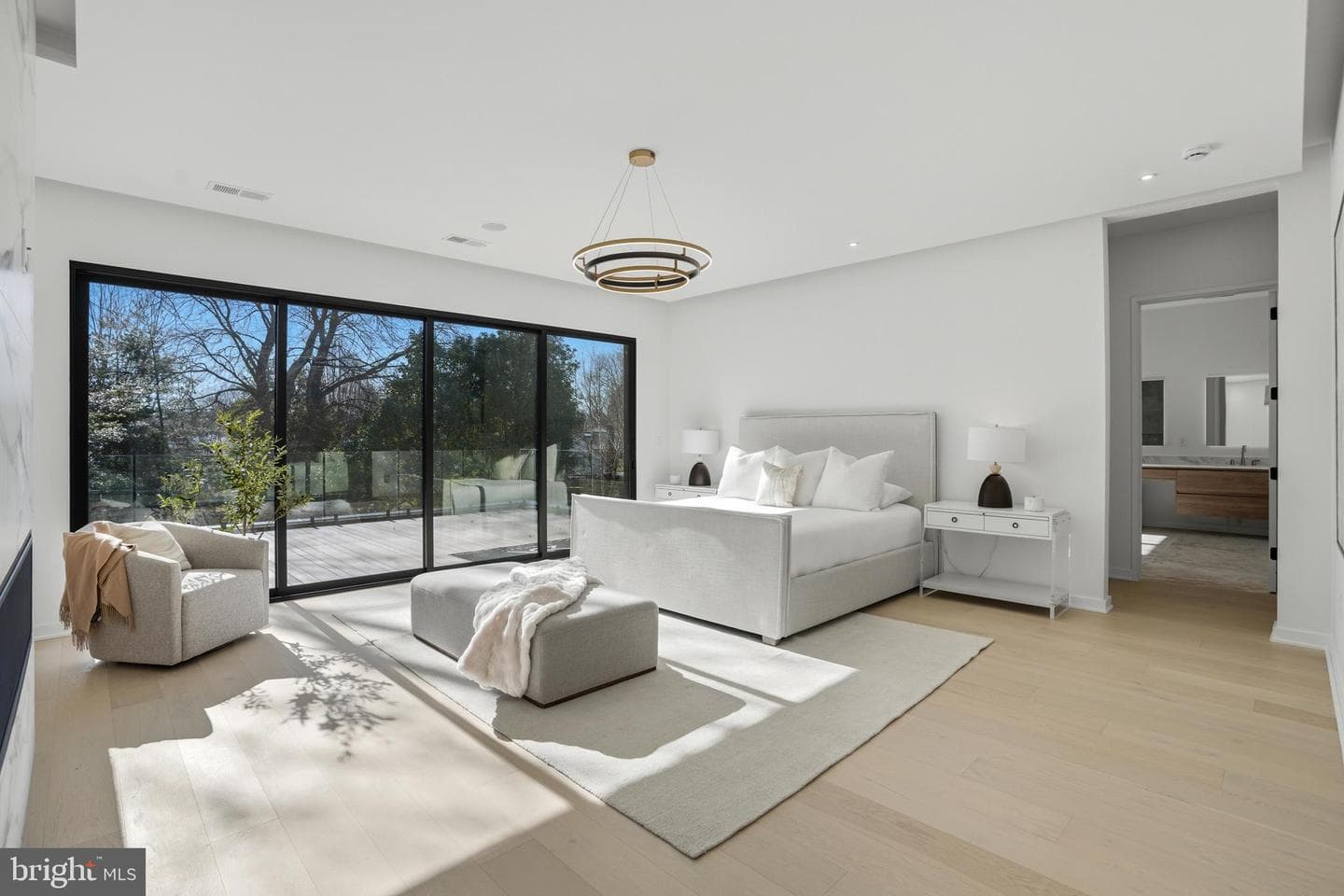 7103 Westbury Road photo 45