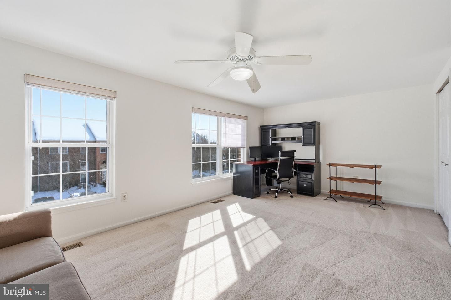 5206 Leeward Lane photo 30
