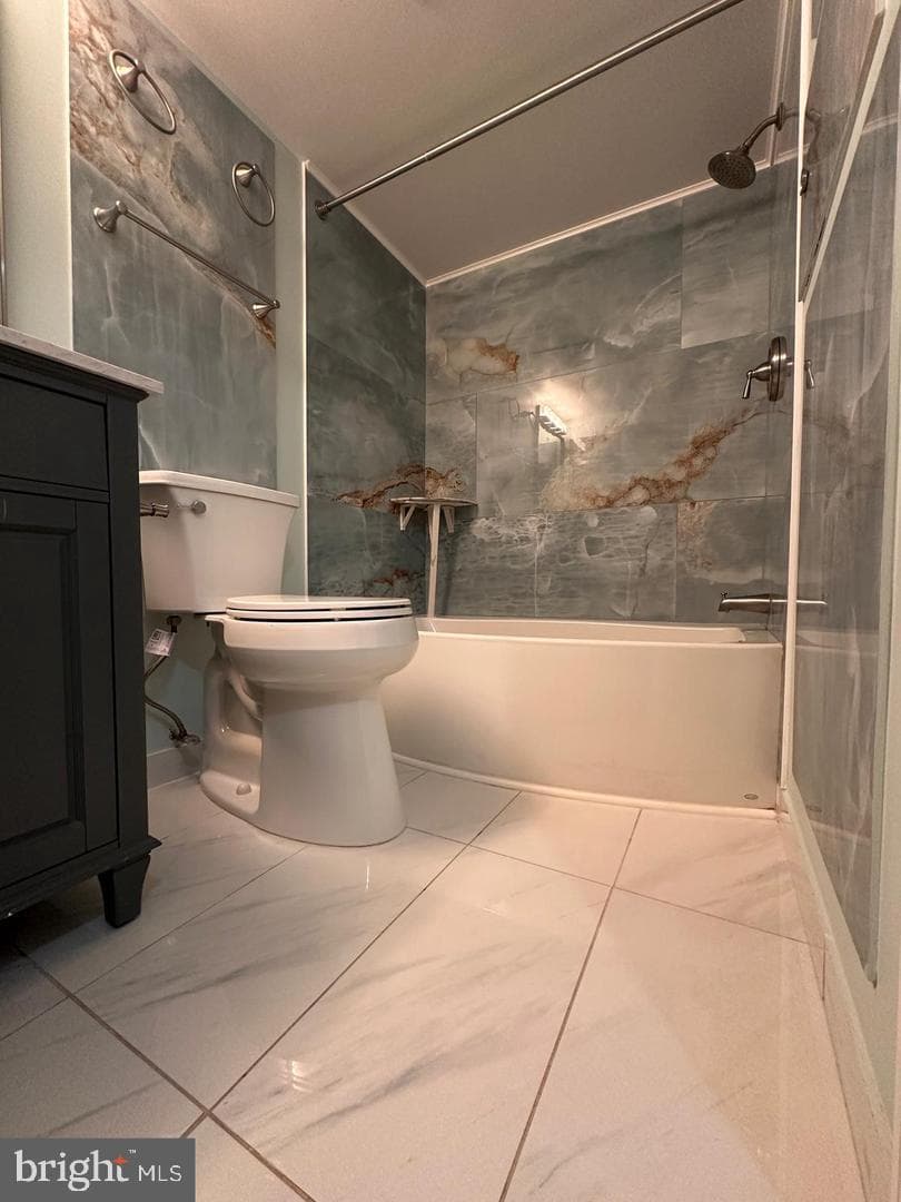 525 Florida Avenue #202 photo 3