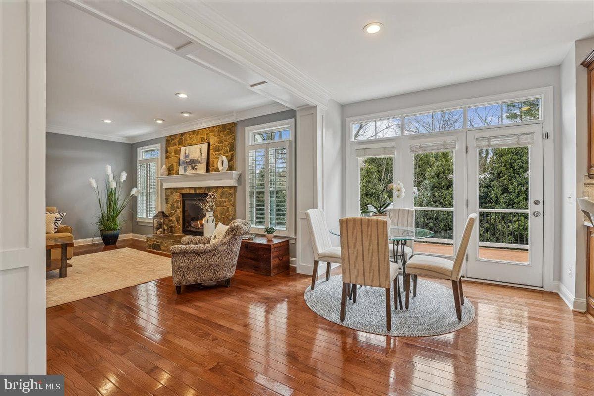 10321 Lynch Lane photo 7