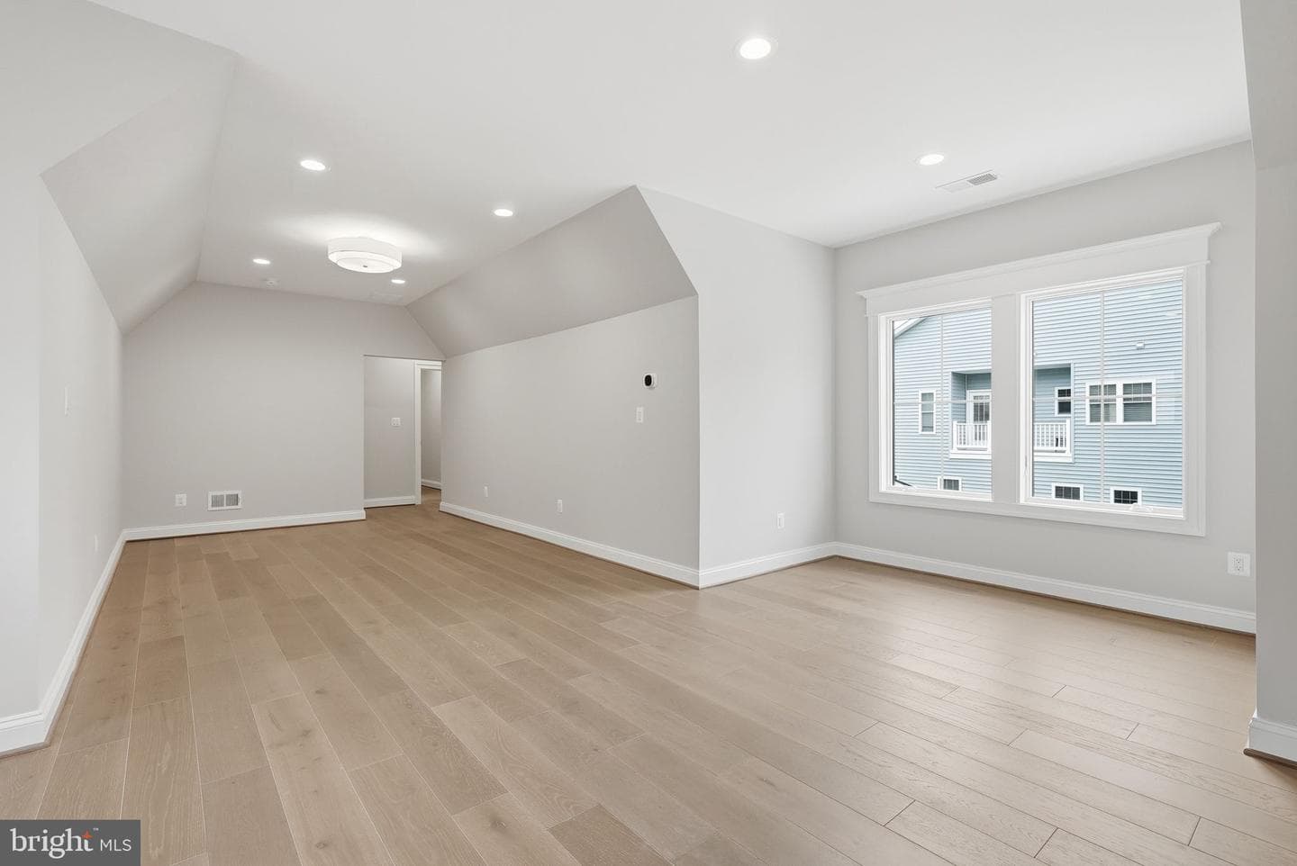 439 Lewis Street NW photo 31
