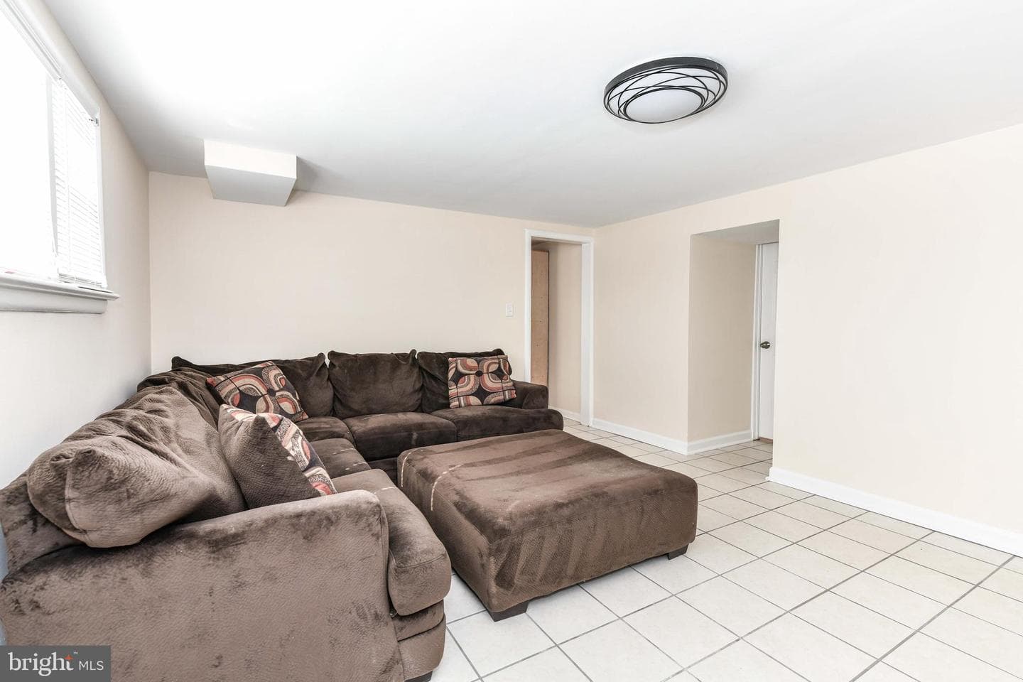 7518 Fairwood Lane photo 24