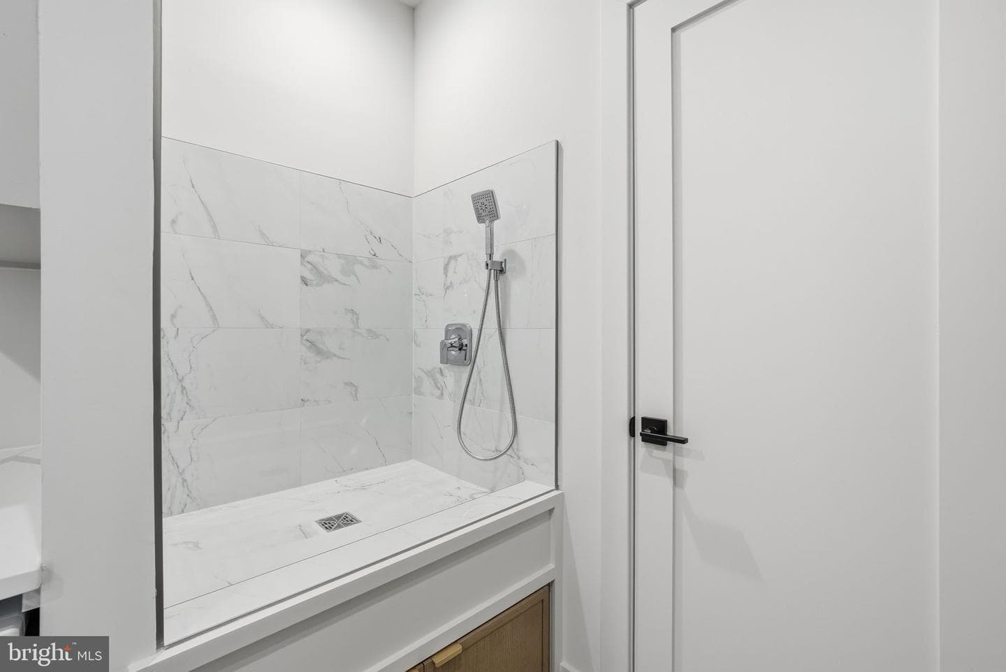 6816 Dean Drive photo 29