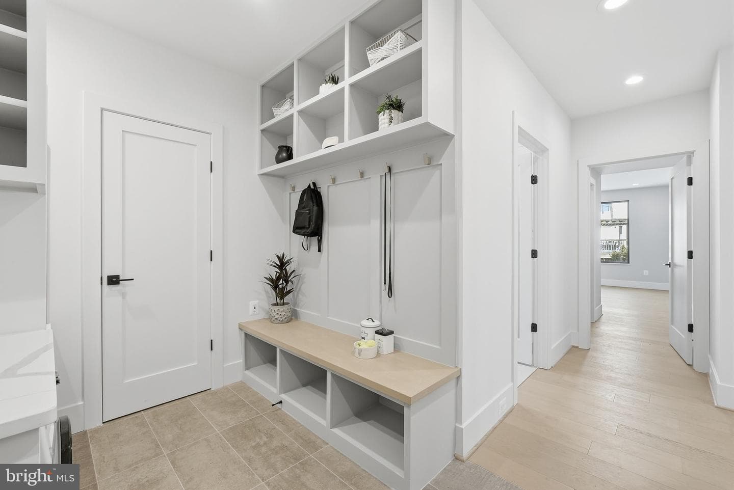 6816 Dean Drive photo 30