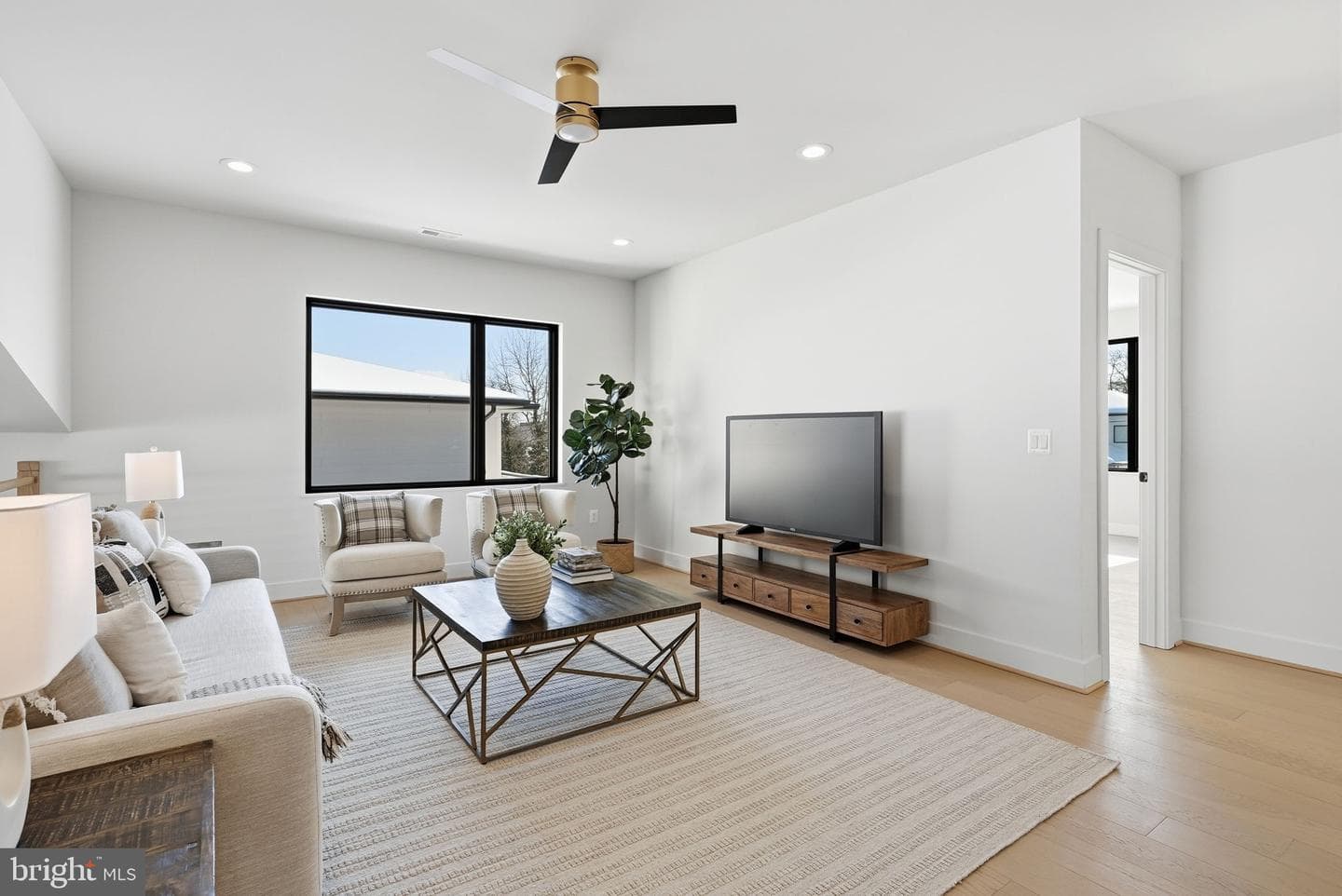 6816 Dean Drive photo 37