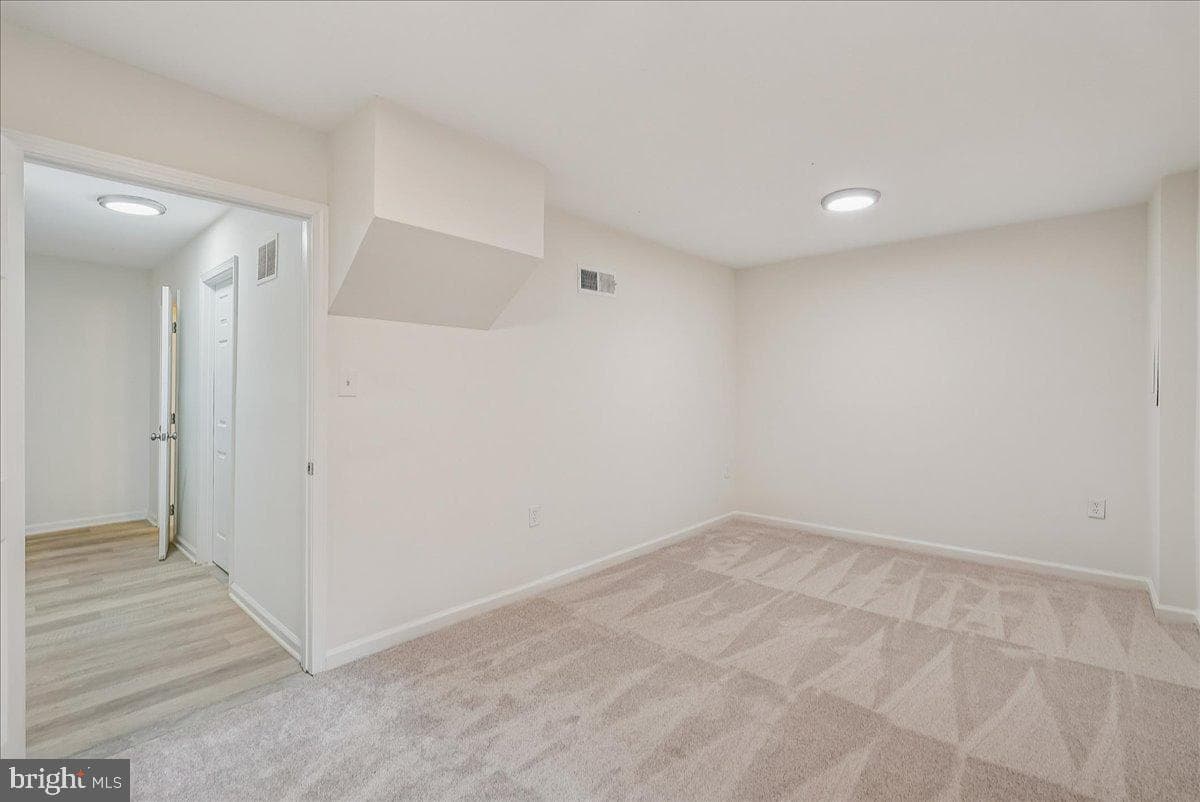 2315 Emerald Heights Court photo 31