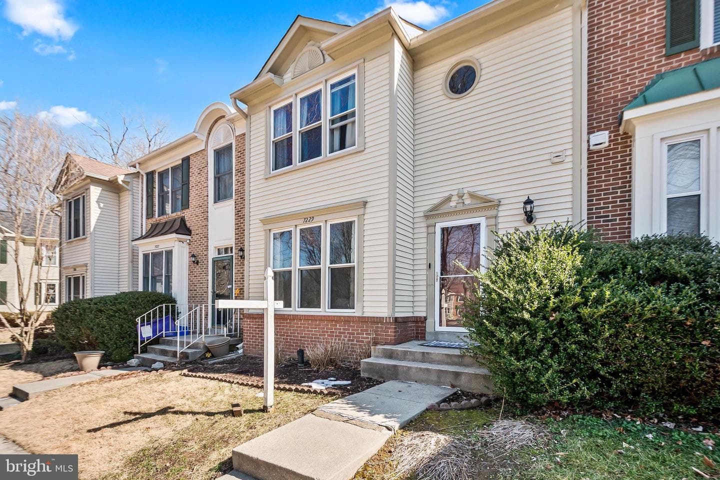 7229 Olde Lantern Way photo 3